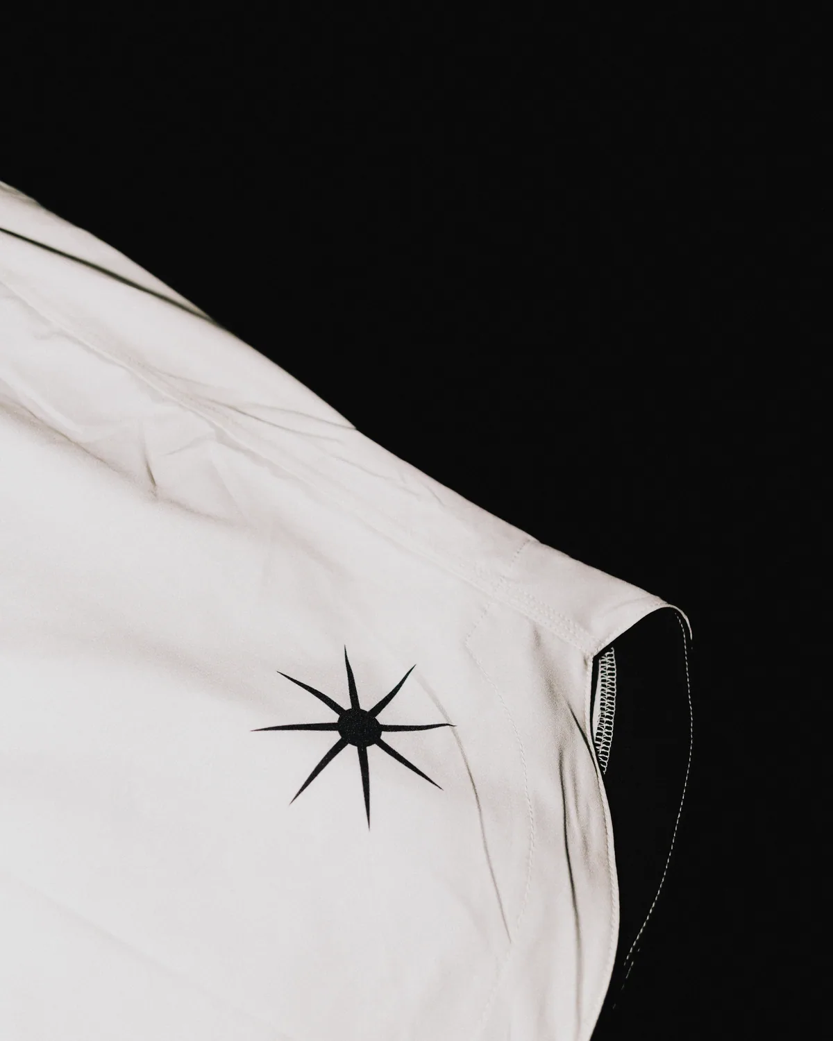 Shorts · Sand, star at the hem